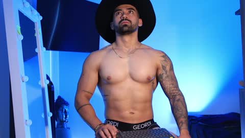 soy mike online show from January 31, 1:56 pm