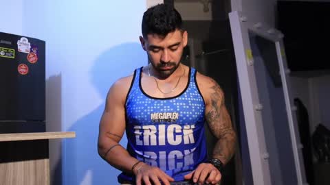 soy mike online show from February 12, 12:58 am