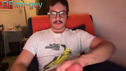 _mrguy_ online show from April 9, 3:04 am