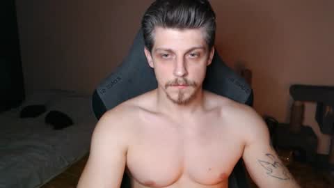 Vampire online show from July 8, 3:54 am