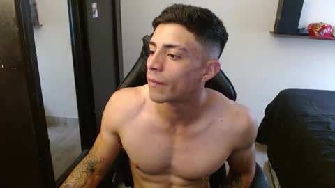 SCHNEIDER online show from December 5, 4:25 pm