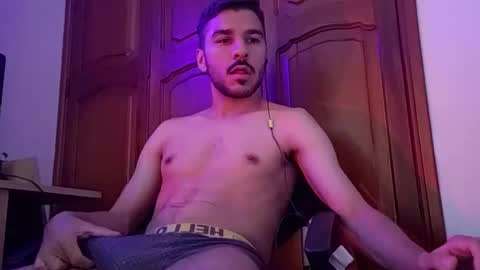 _sebas69 online show from April 7, 11:27 pm