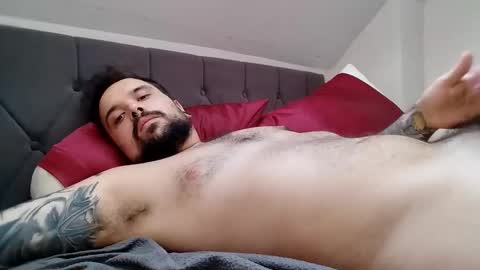 _smiley_bear27 online show from November 19, 6:02 am