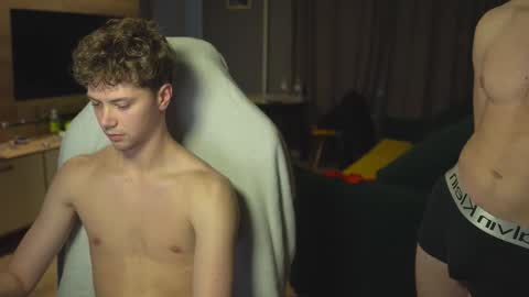 OLIVERERENMARCUSpvt is open online show from November 13, 12:21 pm