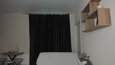 MARKPVT IS OPEN online show from November 1, 3:43 am