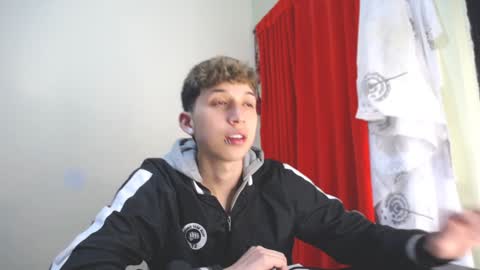 Thomas online show from January 20, 5:59 pm