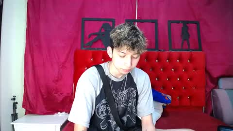 Thomas online show from February 23, 3:18 am