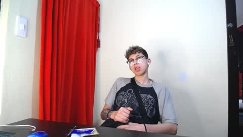 Thomas online show from January 28, 8:15 pm