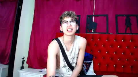 Thomas online show from February 22, 3:12 am