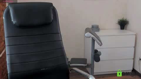 _tokyo_ghoul online show from October 18, 7:35 am