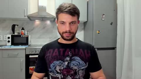 Tony Wolf online show from February 6, 7:22 pm