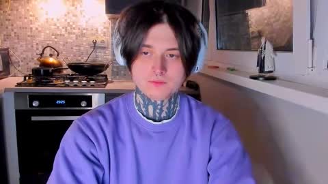 _torfin_ online show from March 1, 12:10 am