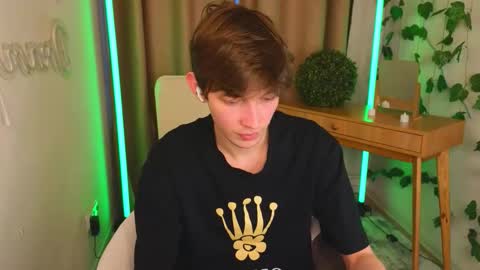 Denis online show from February 27, 1:55 pm