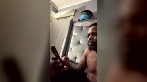 a_rizzy85 online show from March 31, 10:50 am