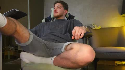 Alex online show from October 26, 7:54 am