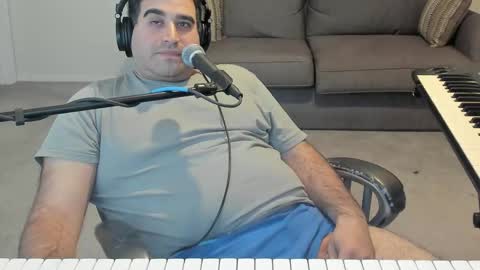 Aaron online show from January 31, 7:11 pm