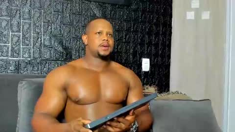 Aaron online show from September 26, 11:08 am