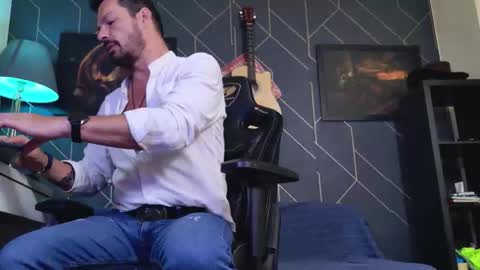 Aaron online show from February 14, 12:38 am