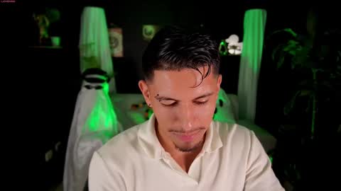 AARON  online show from October 9, 2:49 am