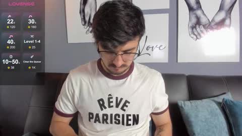 aaronfuentes7 online show from September 30, 5:49 pm