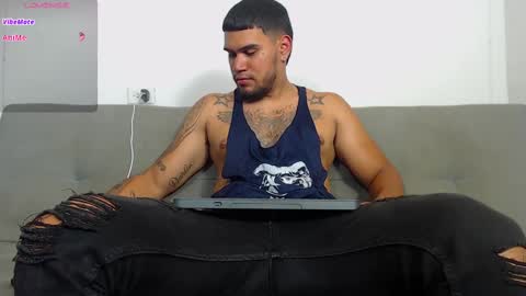 Snapshot of aaronhunter__ chatting on September 18, 4:03 am ig aaron hunter123 online show from September 18, 4:03 am