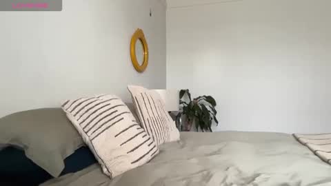 Scrufffypup online show from October 13, 12:11 pm