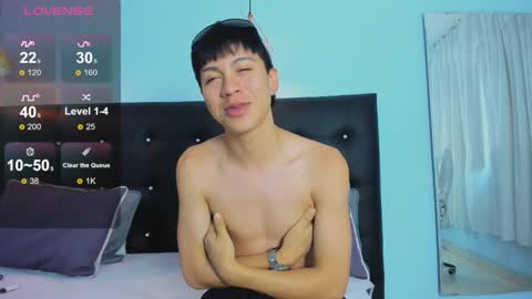 abraham_horny18 online show from November 11, 8:36 pm
