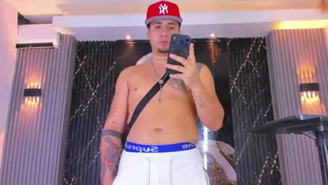 abrahamjg online show from July 2, 6:30 am