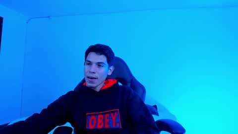 Ig ronnyabrahan   online show from December 3, 3:29 am