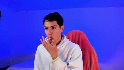 Ig ronnyabrahan   online show from December 6, 3:08 am