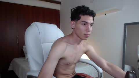 Ig ronnyabrahan   online show from March 7, 2:36 am