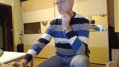 ach471 online show from January 10, 4:30 pm