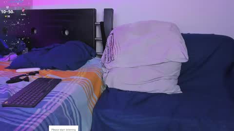 centric independent model   online show from September 12, 11:27 pm