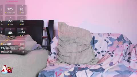 centric independent model   online show from December 30, 12:22 am