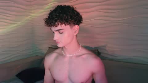 Adam online show from December 10, 4:17 pm