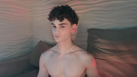 Adam online show from December 15, 4:15 pm