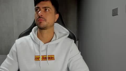 adam clarke online show from December 8, 12:40 am