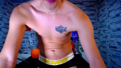 adam hot11 online show from October 13, 12:16 am