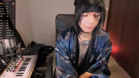  Adam online show from October 12, 1:43 am