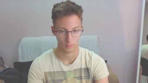 Snapshot of adamal1 chatting on September 20, 4:23 am Adam online show from September 20, 4:23 am