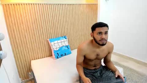 Snapshot of adamss_23 chatting on September 29, 7:32 pm Adams online show from September 29, 7:32 pm