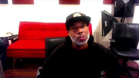 Snapshot of adick_ting chatting on December 18, 6:10 am adick_ting online show from December 18, 6:10 am