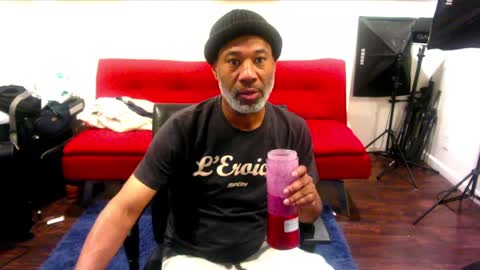 Snapshot of adick_ting chatting on January 17, 3:34 am adick_ting online show from January 17, 3:34 am