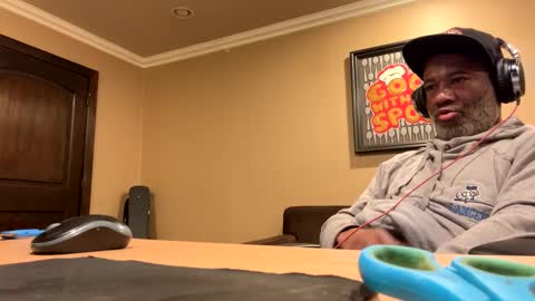 Snapshot of adick_ting chatting on January 16, 2:09 am adick_ting online show from January 16, 2:09 am