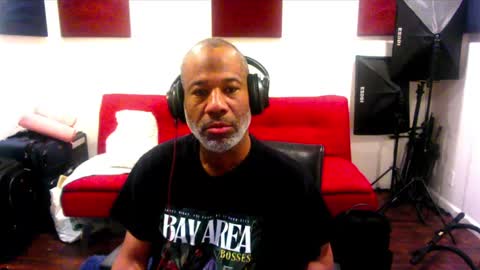 Snapshot of adick_ting chatting on January 9, 10:41 am adick_ting online show from January 9, 10:41 am