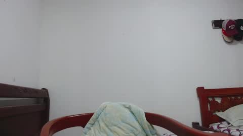 Snapshot of adonis_walkerx chatting on September 27, 7:23 pm adonis_walkerx online show from September 27, 7:23 pm