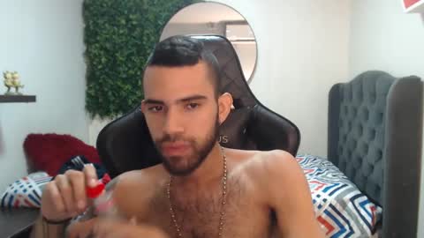 adri_sexboy online show from December 21, 2:26 pm