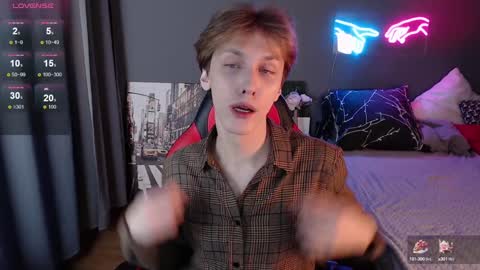 Adrian online show from December 28, 6:17 am