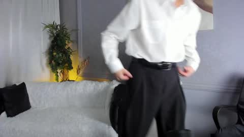 Adrian online show from December 21, 4:14 pm