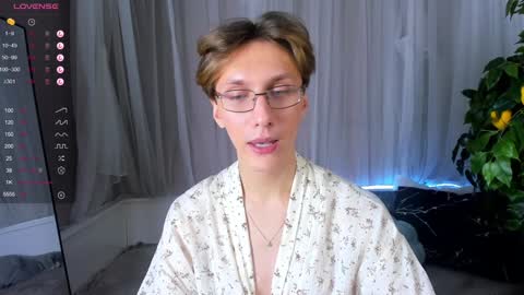 Adrian online show from January 25, 4:35 pm